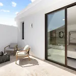 فيلة Infinity Views 4 By Escape